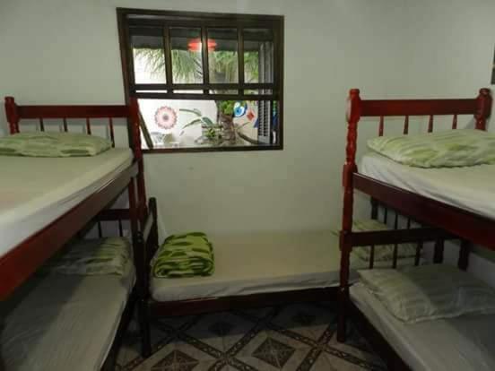Hostel Resende Bagian luar foto