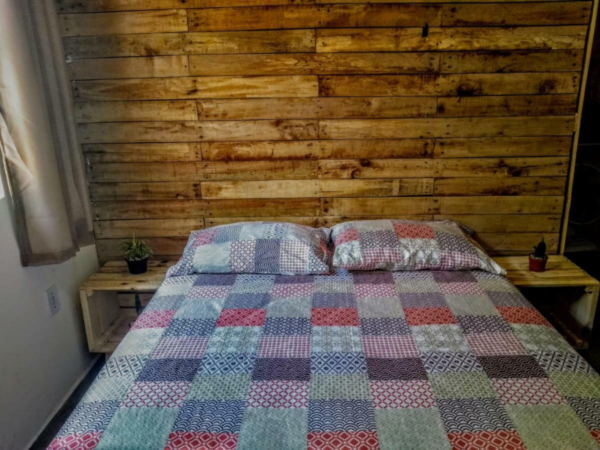 Hostel Resende Bagian luar foto